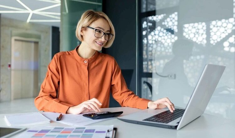 Exploring the Essential Benefits of Payroll Services for Small Businesses